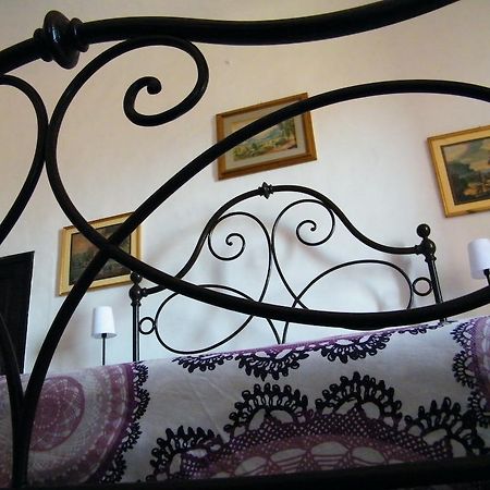 B&B Il Glicine Montefollonico Kamer foto